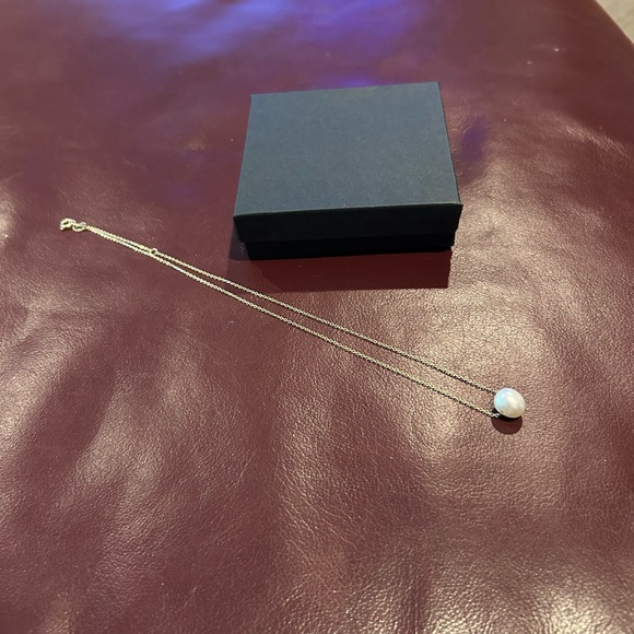 Classic White Pearl Pendant On 14k Gold Plated Over 925 Silver Chain 16 To 18” - Picture 3 of 4